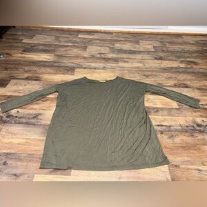 🌿 PIKO 1988 Olive Green Long Sleeve Tunic Top – Size M 🌿